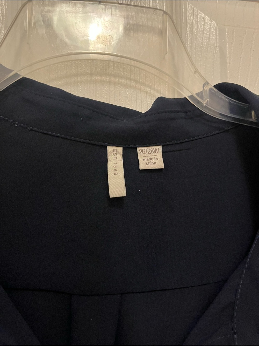 Cato Brand - Size: 26/28. Chiffon Button-Front Blouse in Deep Navy - Picture 2 of 6